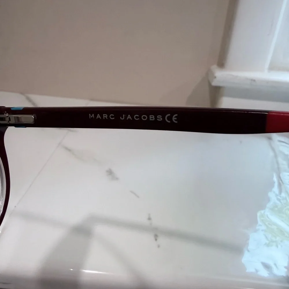 🔥Marc Jacob’s Women's Burgundy Glasses with Red Temples EC 350 LFH 145🔥